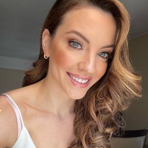 Meet your Posher, Charlene